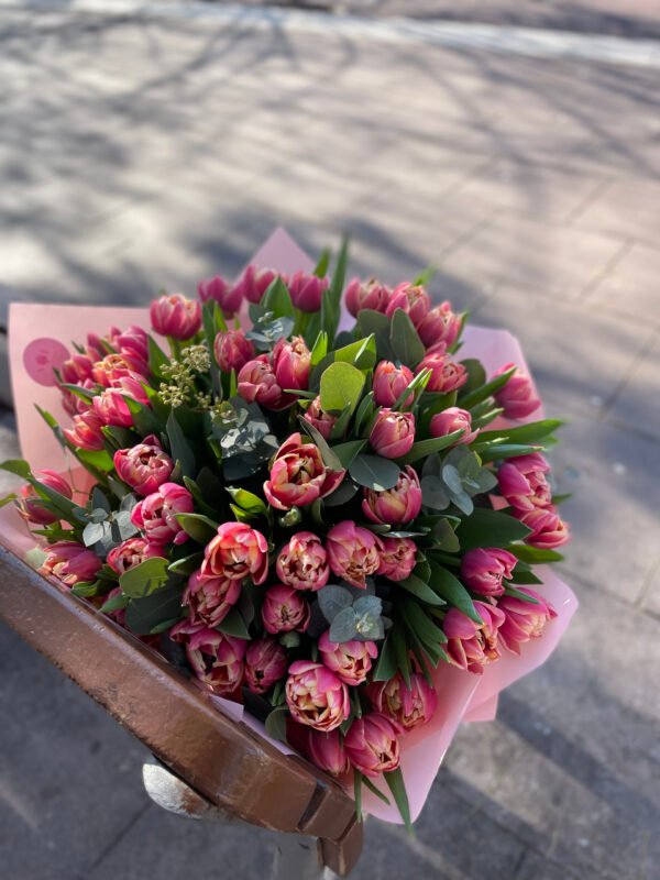 Bouquet of 61 tulips