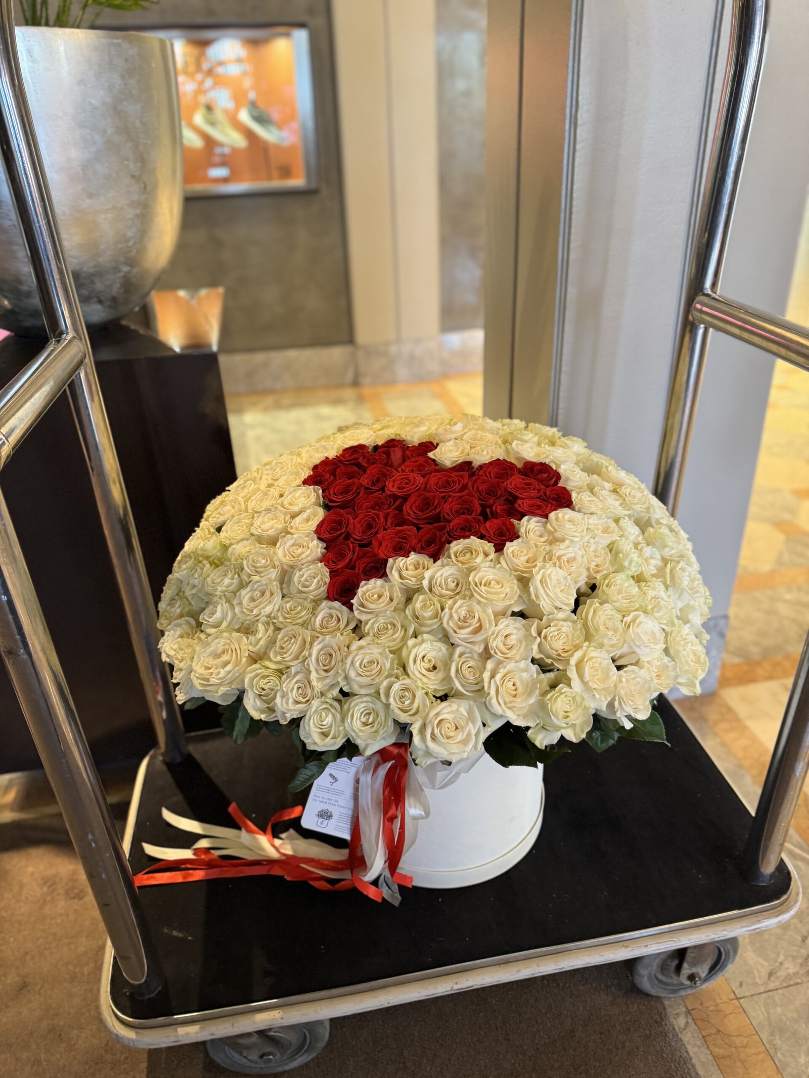 Corazón de 101 Rosas - Image 2