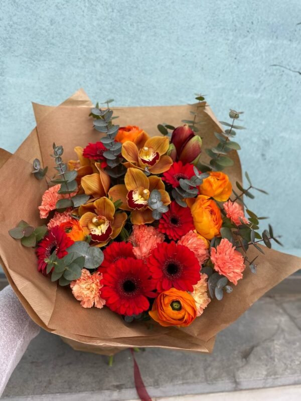 Bouquet of orchids, gerberas and carnations