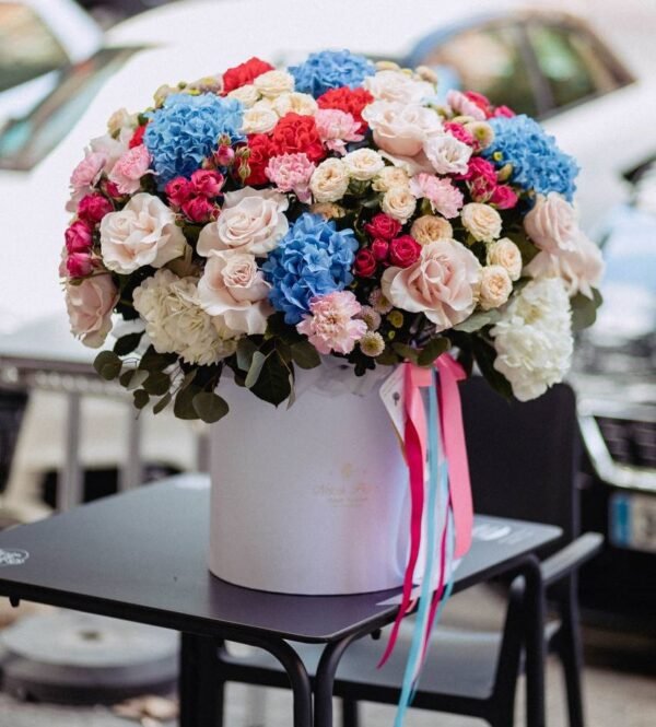 Large bouquet in a box: Inspiration 600